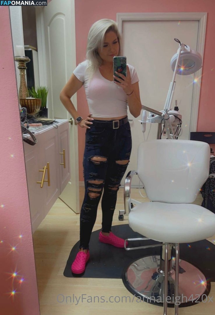 annaleigh420x / gothicc_girl_420 Meztelen OnlyFans  Kikerült fotó #30