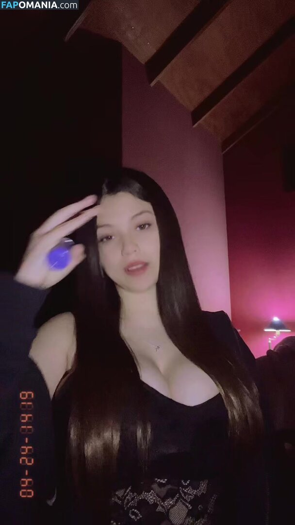 antoniia.blessed / https: Meztelen OnlyFans  Kikerült fotó #2