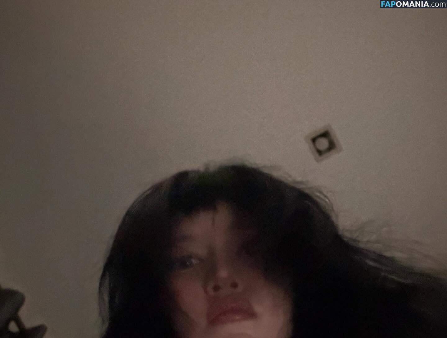 Aradaeyeee Meztelen OnlyFans  Kikerült fotó #9