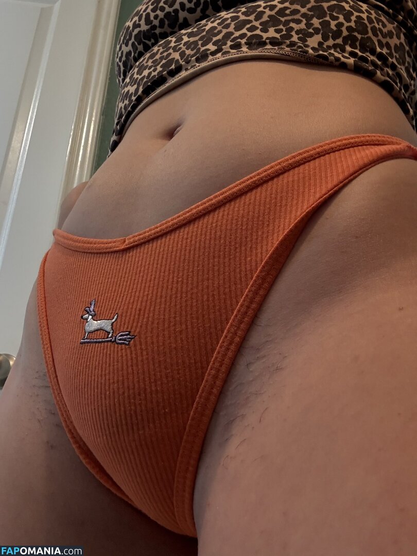 AraTheHotwife Meztelen OnlyFans  Kikerült fotó #5