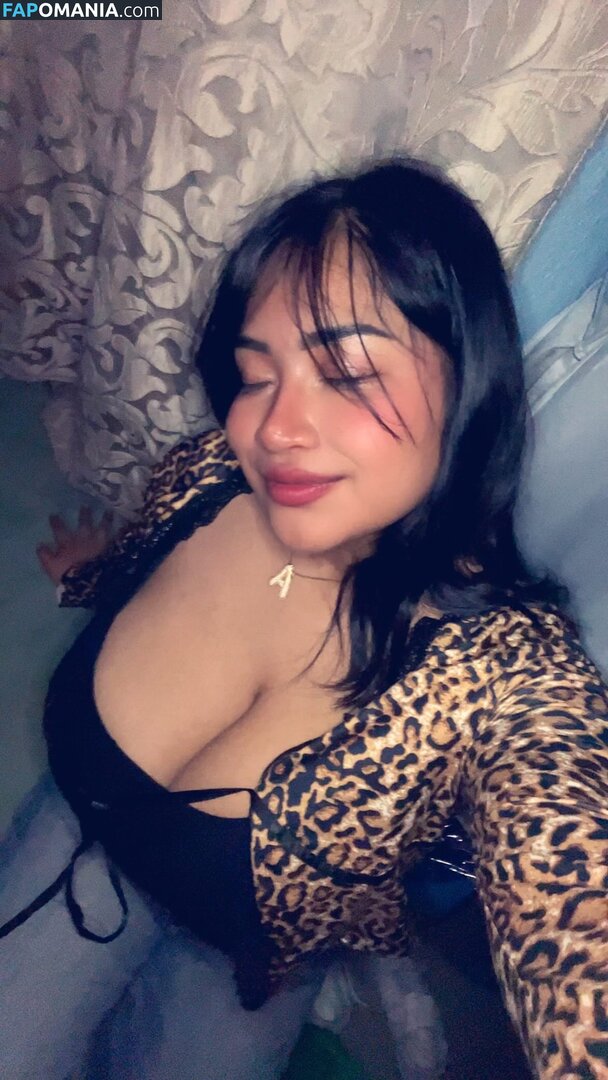Ari Mar - Mexican teen with huge tits / simplyariana Meztelen OnlyFans  Kikerült fotó #6