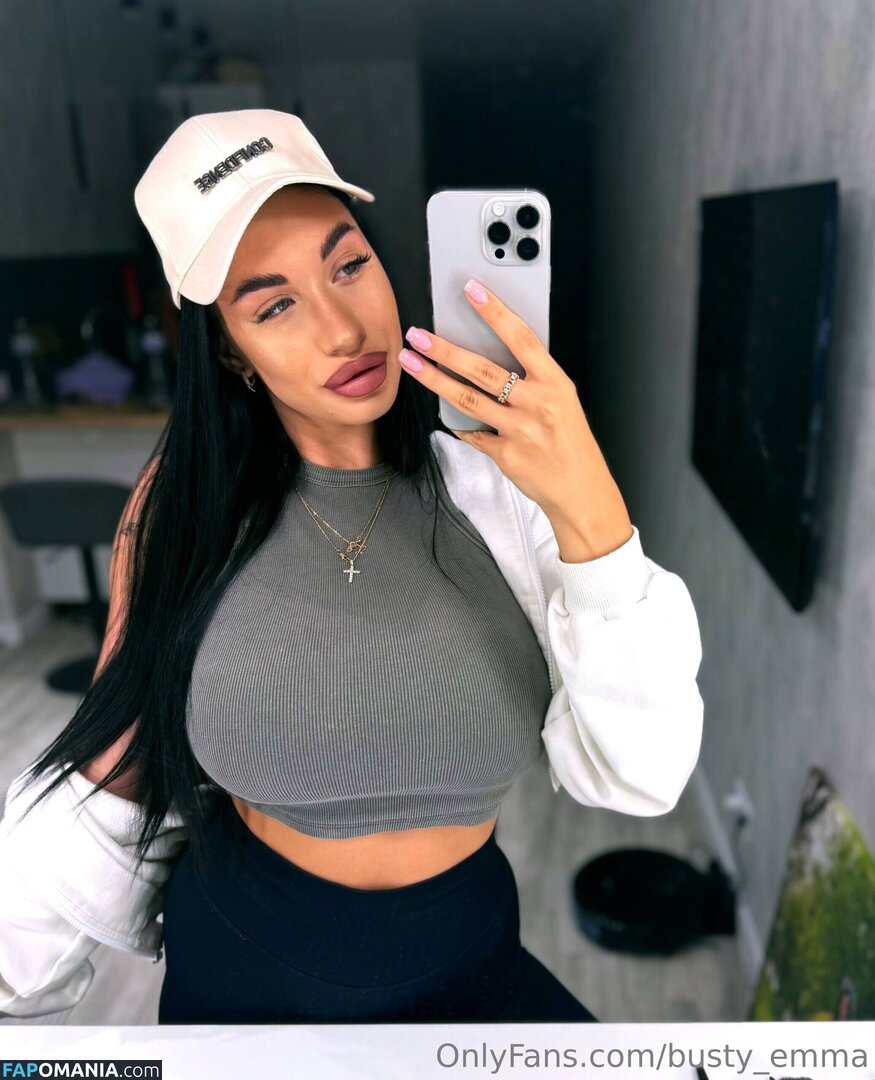 ___.aria.___._ / ___aria__ / _ariaa_ / ariamr24 Meztelen OnlyFans  Kikerült fotó #14