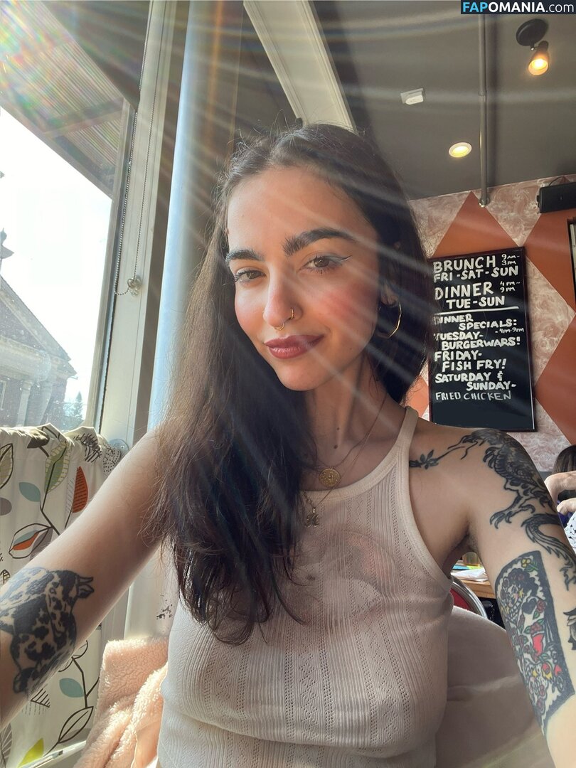 artbitch666 / huhlaynuh Meztelen OnlyFans  Kikerült fotó #60