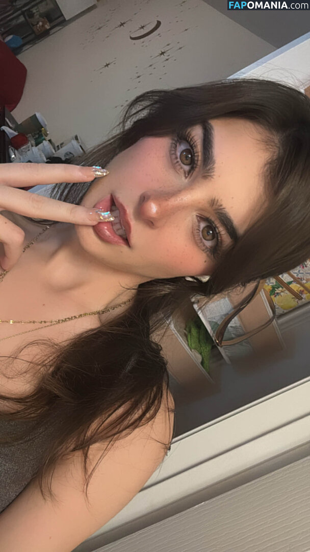  / ARUUU / DeputyARUUU / malachitexd Meztelen OnlyFans  Kikerült fotó #671
