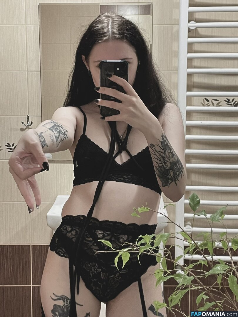 Asamkirchi Meztelen OnlyFans  Kikerült fotó #1