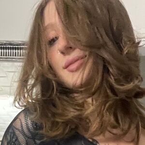 ashley_rossy