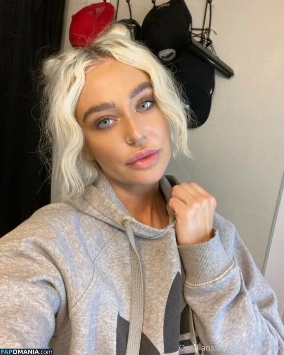 ashleywolfx / ashleywolfxo Meztelen OnlyFans  Kikerült fotó #141