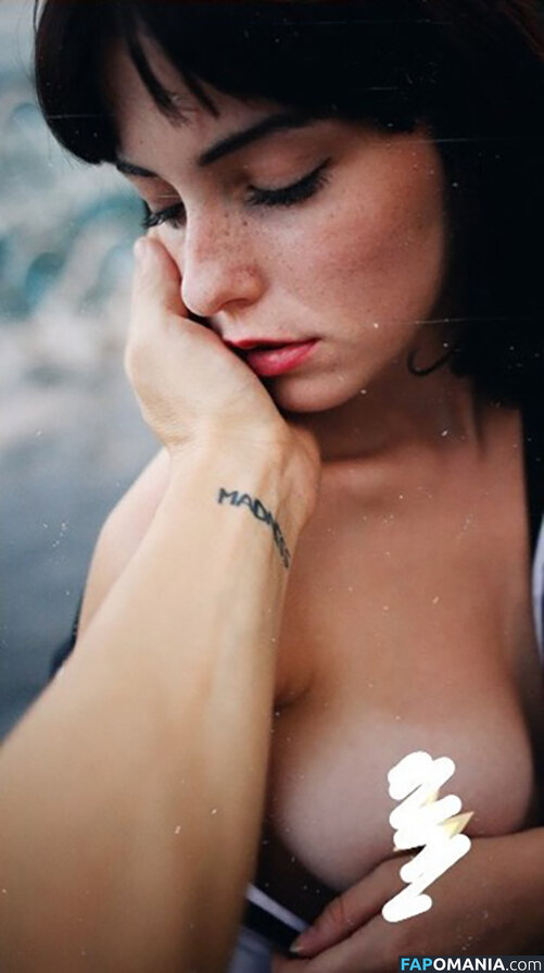 Asia B. Meztelen OnlyFans  Kikerült fotó #3