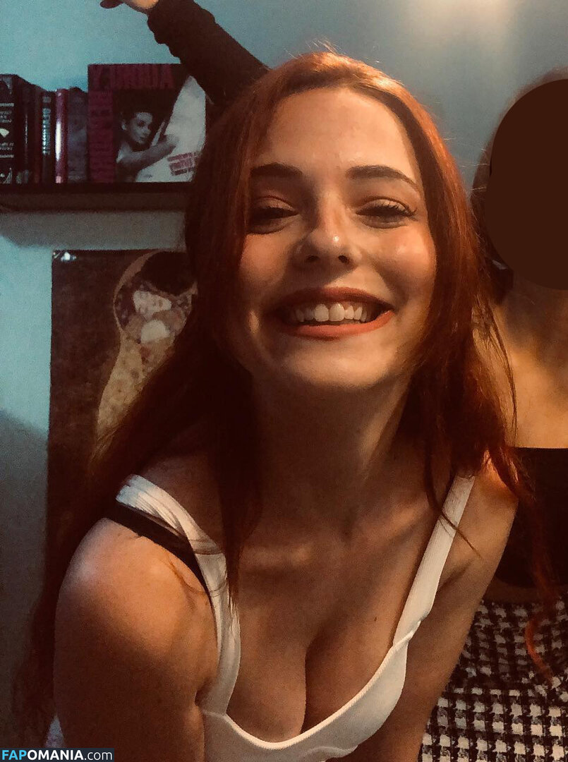 Asia B. Meztelen OnlyFans  Kikerült fotó #8