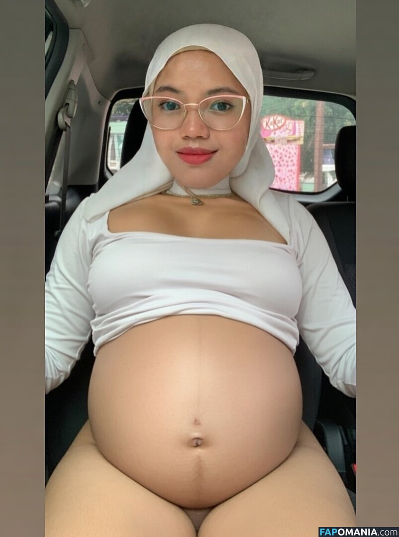 Asyura Nazli / Sukma Asyura Nazli Meztelen OnlyFans  Kikerült fotó #14