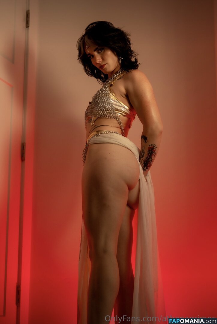 Athena Grimes / athena.cos / pinkemilki Meztelen OnlyFans  Kikerült fotó #17
