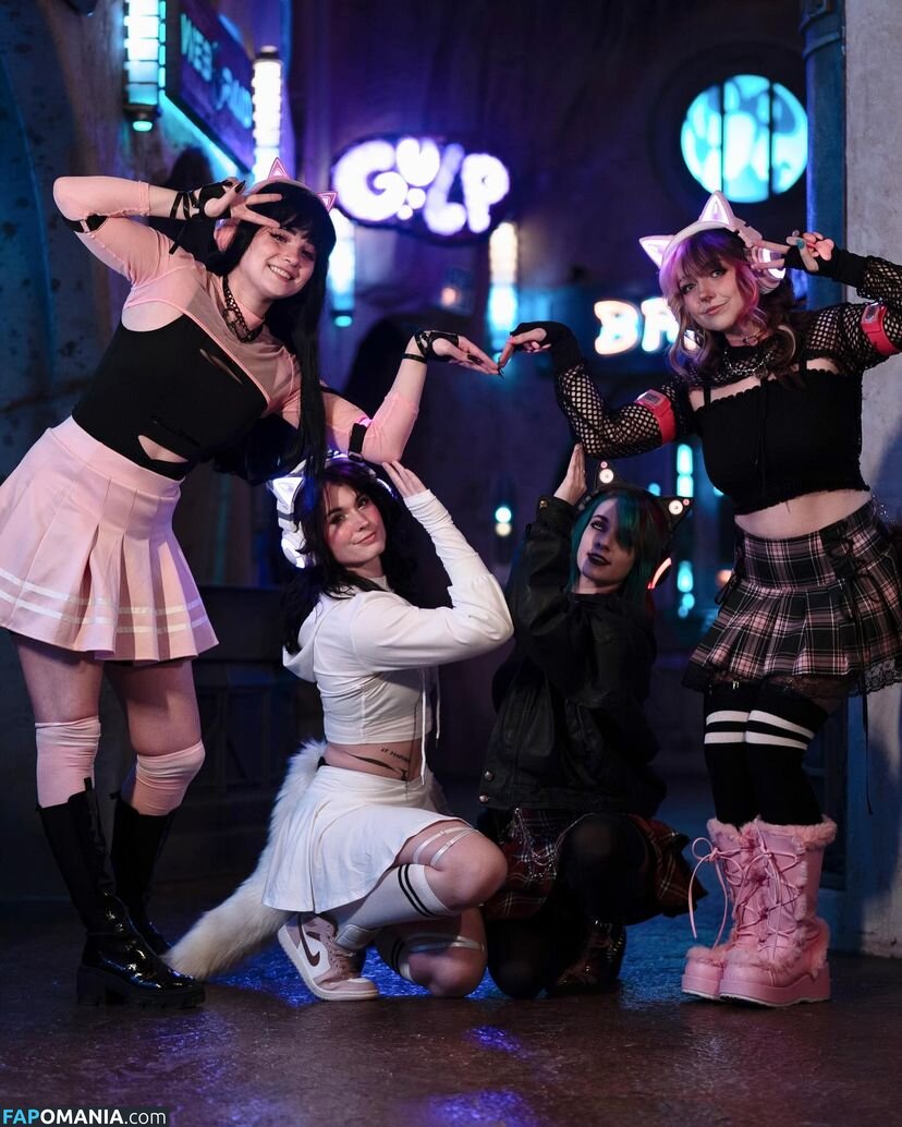 Athena Grimes / athena.cos / pinkemilki Meztelen OnlyFans  Kikerült fotó #46