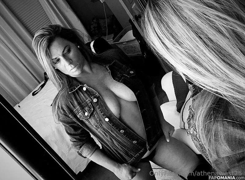 AthenaWest / athenawest25 / https: Meztelen OnlyFans  Kikerült fotó #9