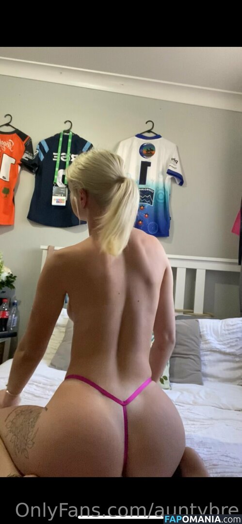 auntybre / auntybre_ Meztelen OnlyFans  Kikerült fotó #27