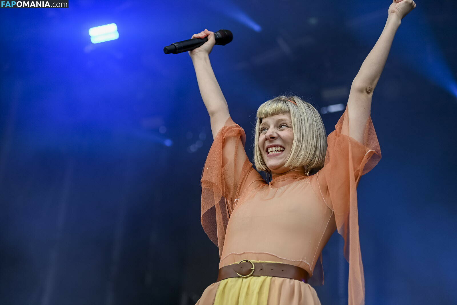 Aurora Aksnes / auroramusic / singer Meztelen OnlyFans  Kikerült fotó #5