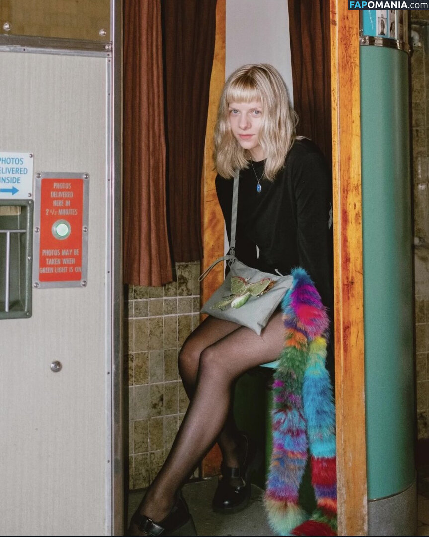 Aurora Aksnes / auroramusic / singer Meztelen OnlyFans  Kikerült fotó #234