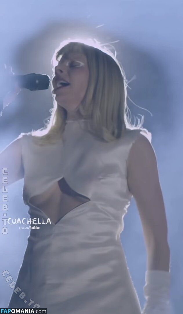 Aurora Aksnes / auroramusic / singer Meztelen OnlyFans  Kikerült fotó #275