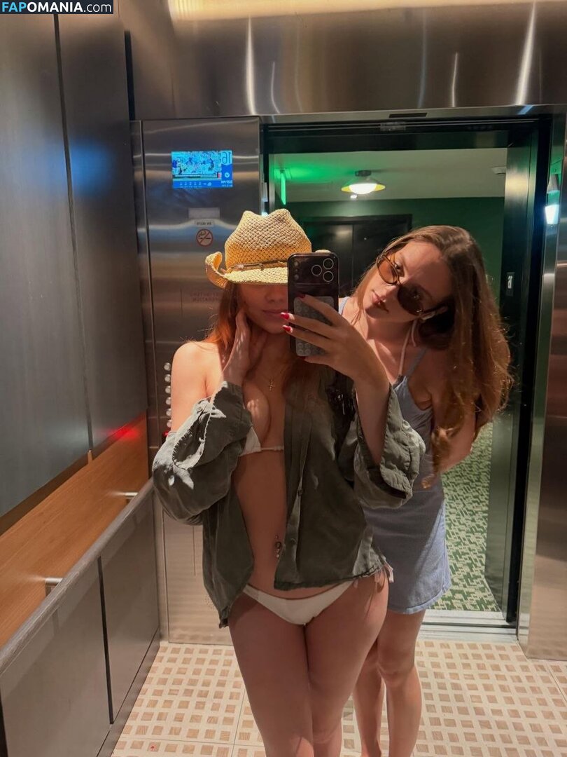Aurorafoxxxx / scarlettaaurora / ursweetscar / yoursweetaurora Meztelen OnlyFans  Kikerült fotó #14