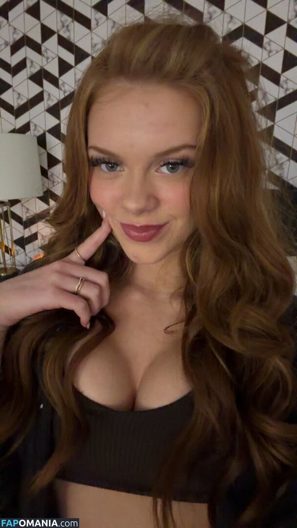 Aurorafoxxxx / scarlettaaurora / ursweetscar / yoursweetaurora Meztelen OnlyFans  Kikerült fotó #16
