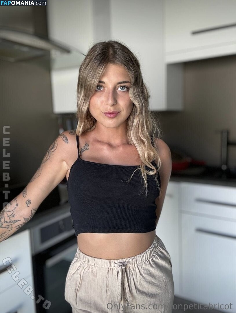 Ava Abricot / lepetit.abricot / tonpetitabricot Meztelen OnlyFans  Kikerült fotó #4