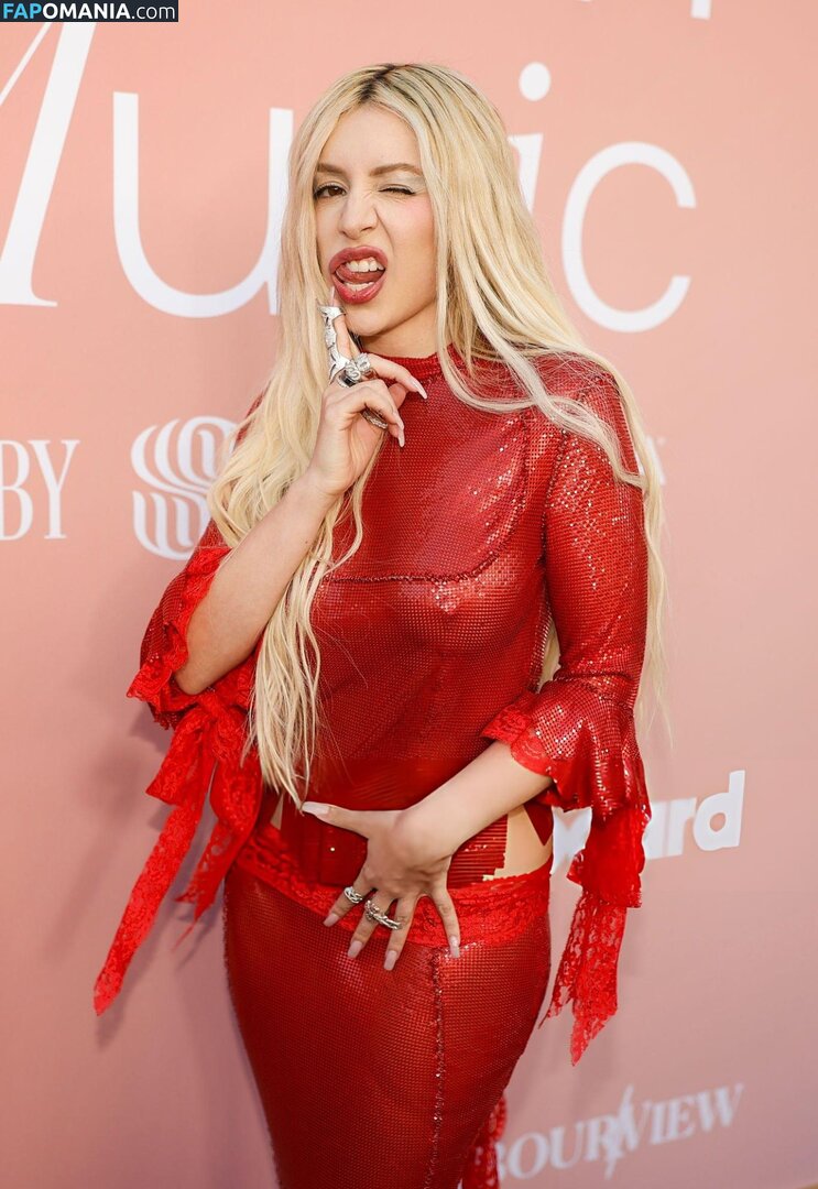 Ava Max / avamax / https: / plharleyquinn Meztelen OnlyFans  Kikerült fotó #928