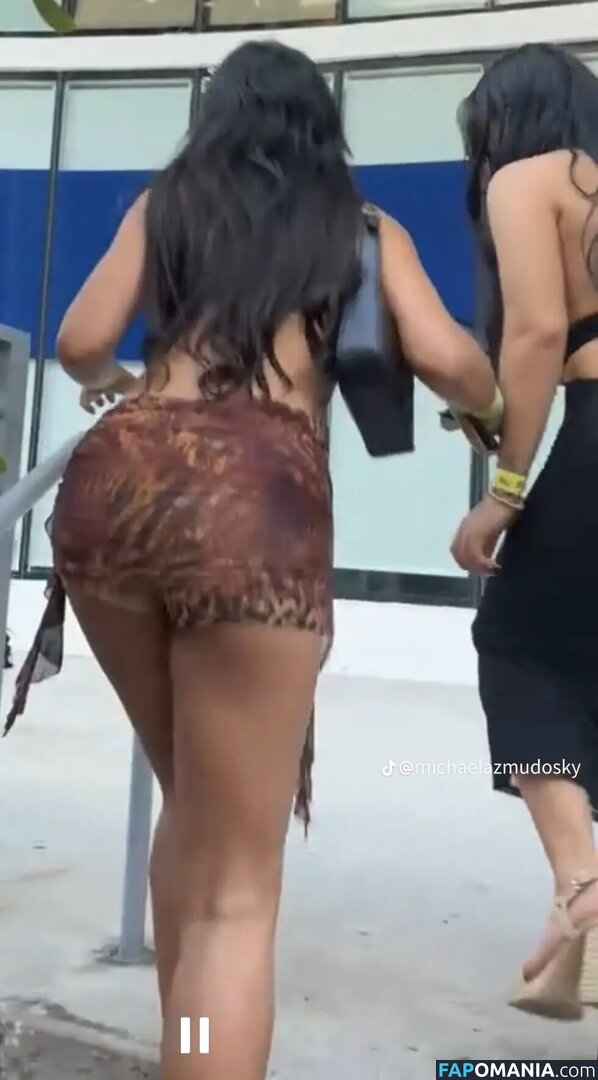 avaasanto / lifes.a.party.sorry.mom Meztelen OnlyFans  Kikerült fotó #11