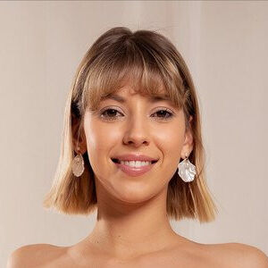 Avery Nona