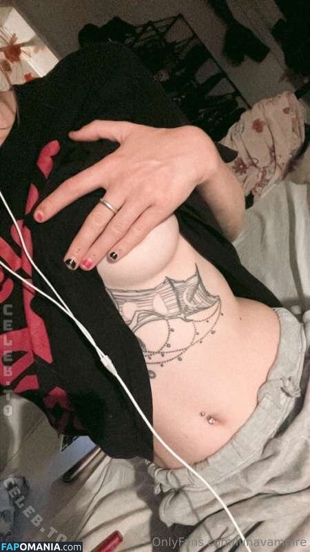 AwesomeTeaCat / lunavampire / rawritsluna Meztelen OnlyFans  Kikerült fotó #14