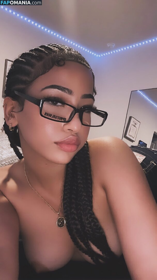 Aya Tanjali / ayaatanjali / ayaminaj_ / ayatanjali Meztelen OnlyFans  Kikerült fotó #15