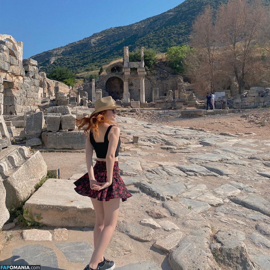 Aysennyuksel / moonbae.8 Meztelen OnlyFans  Kikerült fotó #11