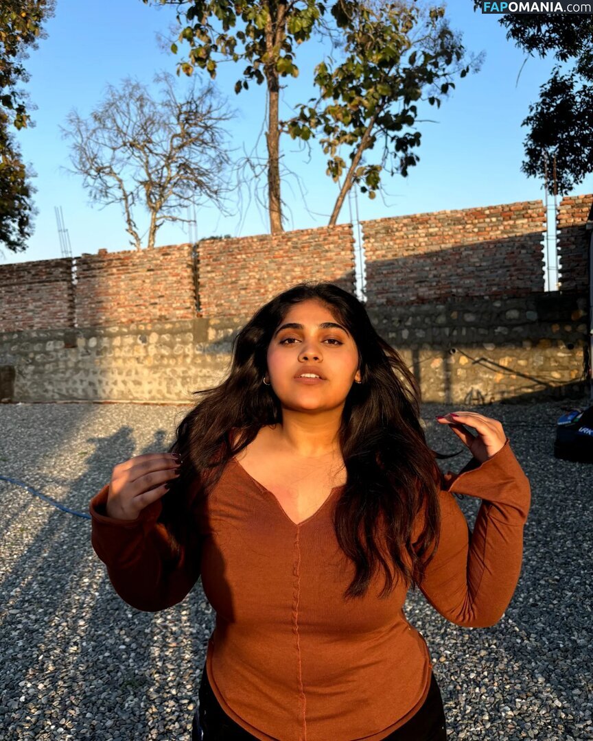 ayushi bhardwaj / ayushi_bhardwajj Meztelen OnlyFans  Kikerült fotó #2