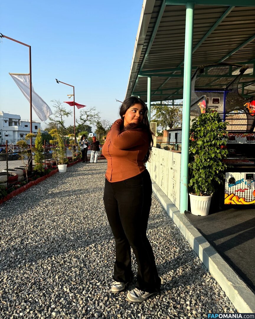 ayushi bhardwaj / ayushi_bhardwajj Meztelen OnlyFans  Kikerült fotó #5