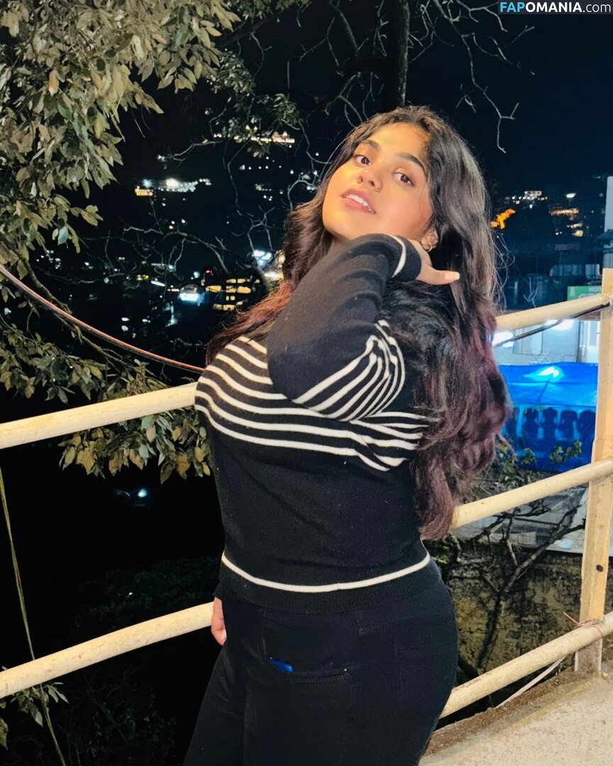ayushi bhardwaj / ayushi_bhardwajj Meztelen OnlyFans  Kikerült fotó #8