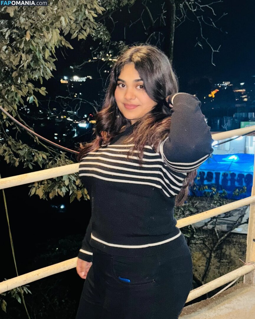 ayushi bhardwaj / ayushi_bhardwajj Meztelen OnlyFans  Kikerült fotó #13