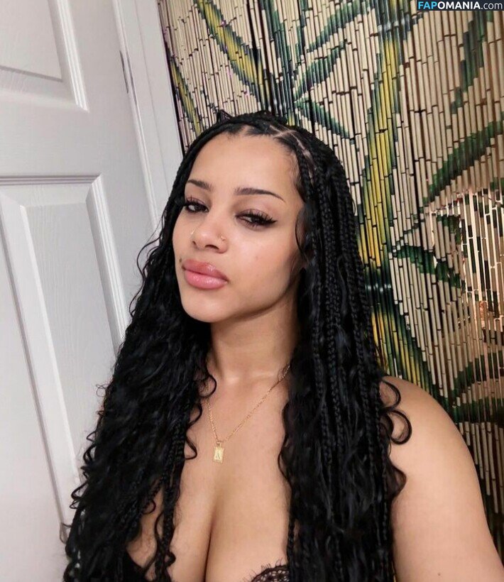 Azlia Williams / azlia.williams / real_aliciawilliams Meztelen OnlyFans  Kikerült fotó #1