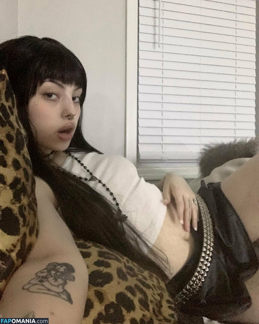 64il0ut / b4i1e3 / b4il3e Meztelen OnlyFans  Kikerült fotó #12