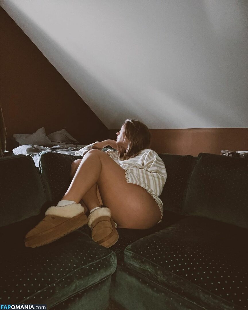 BaaabyC / barbiegotthicc / bitcheslovebrixo Meztelen OnlyFans  Kikerült fotó #7