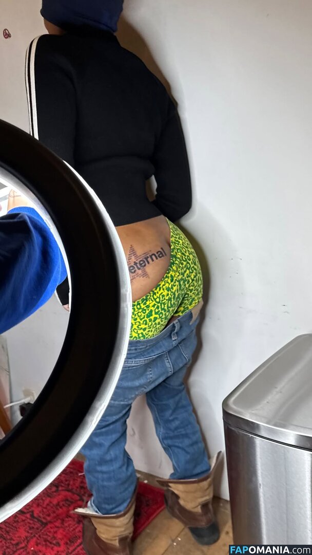 BABYOSAMA / Baby Osama / Baby Osamaa / babyosamaaaaaaaaaaaa Meztelen OnlyFans  Kikerült fotó #2