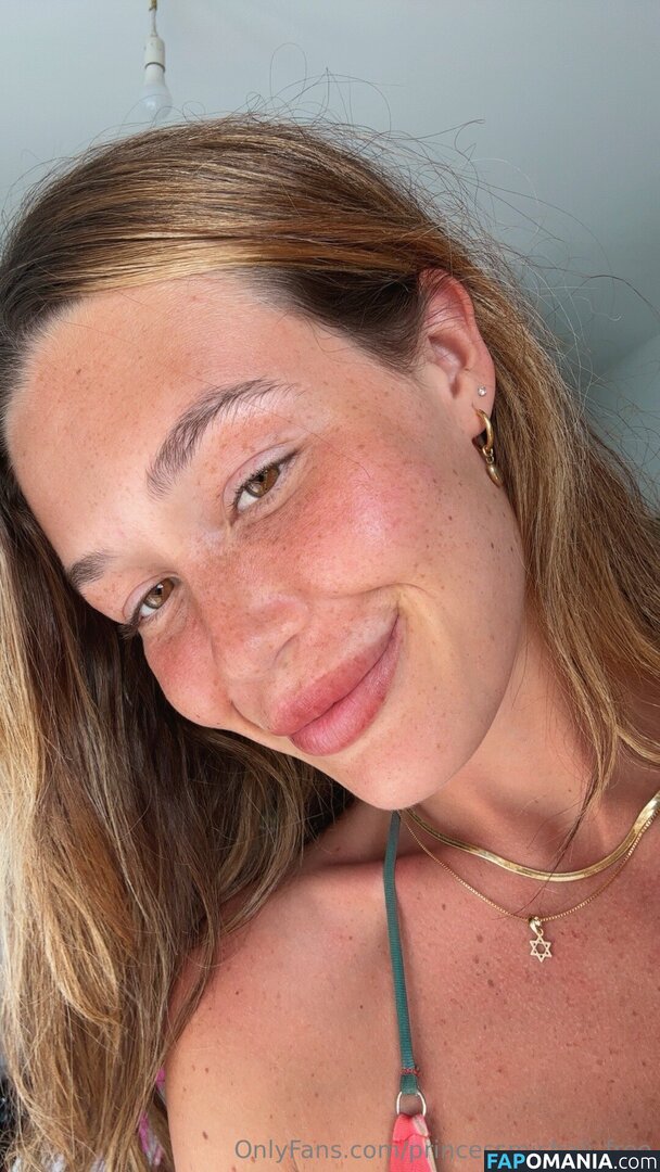 babymichali / michitomes22 Meztelen OnlyFans  Kikerült fotó #2