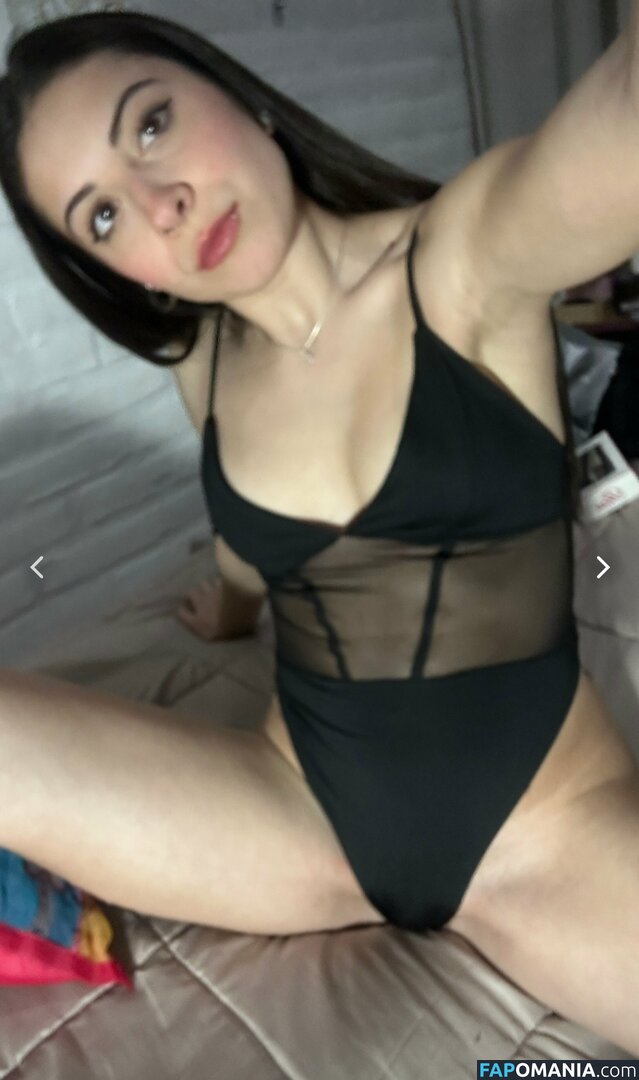 Babyylucia / lucia.babe_ Meztelen OnlyFans  Kikerült fotó #3