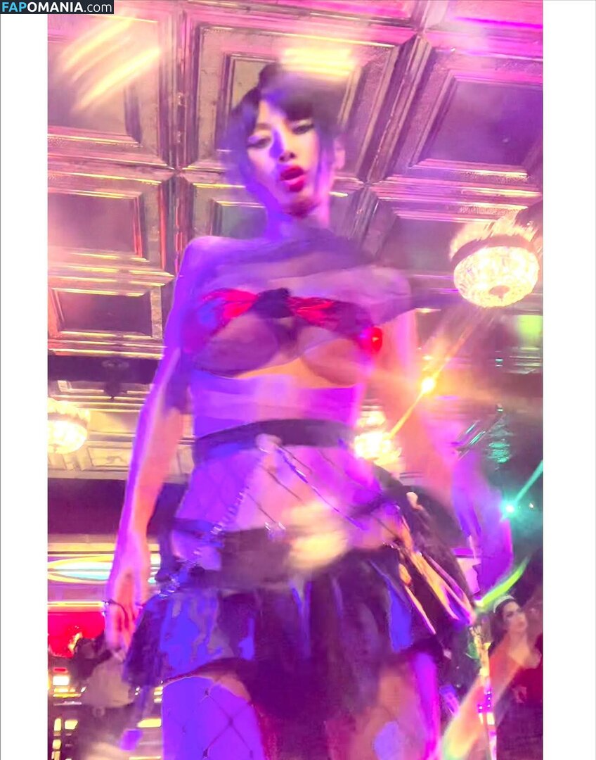 Bai Ling / iambailing Meztelen OnlyFans  Kikerült fotó #644