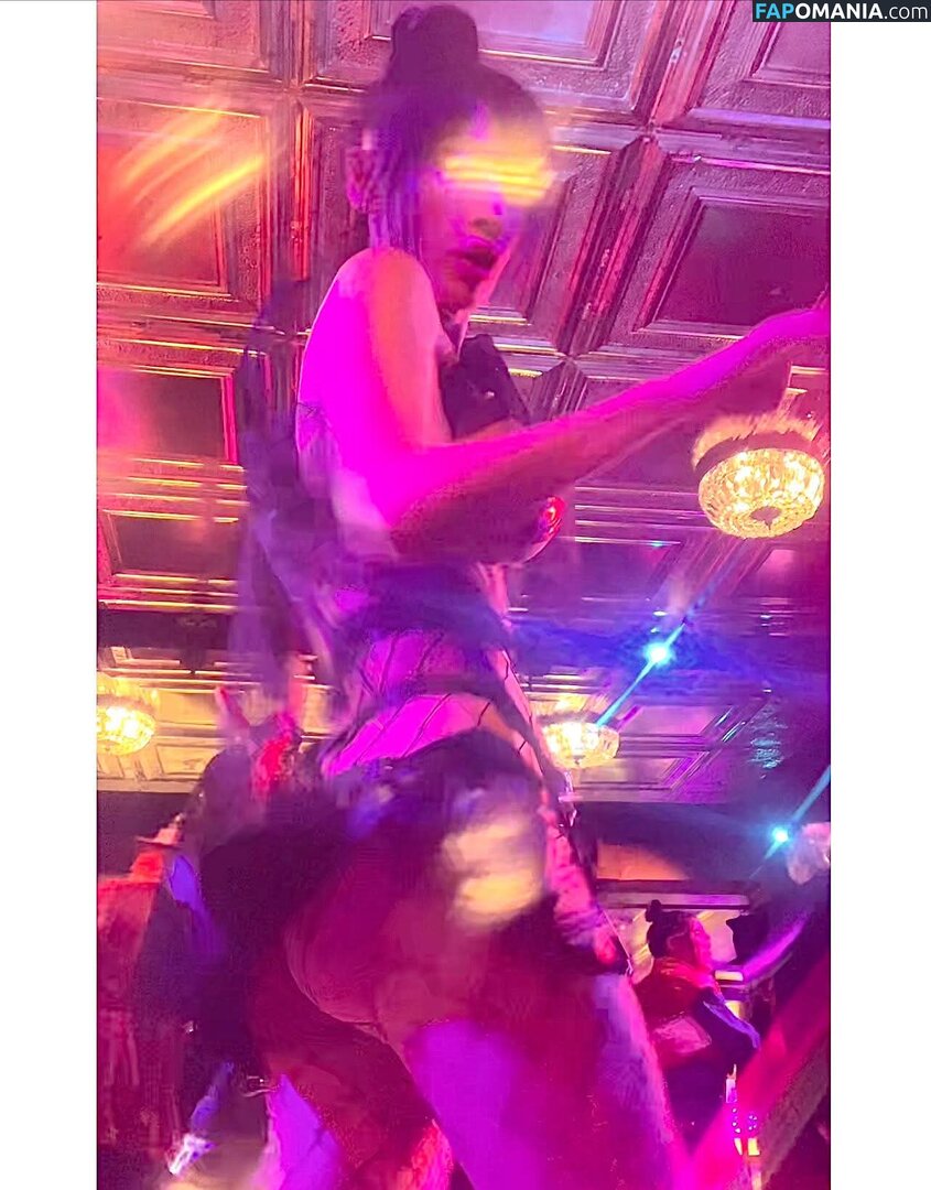 Bai Ling / iambailing Meztelen OnlyFans  Kikerült fotó #645