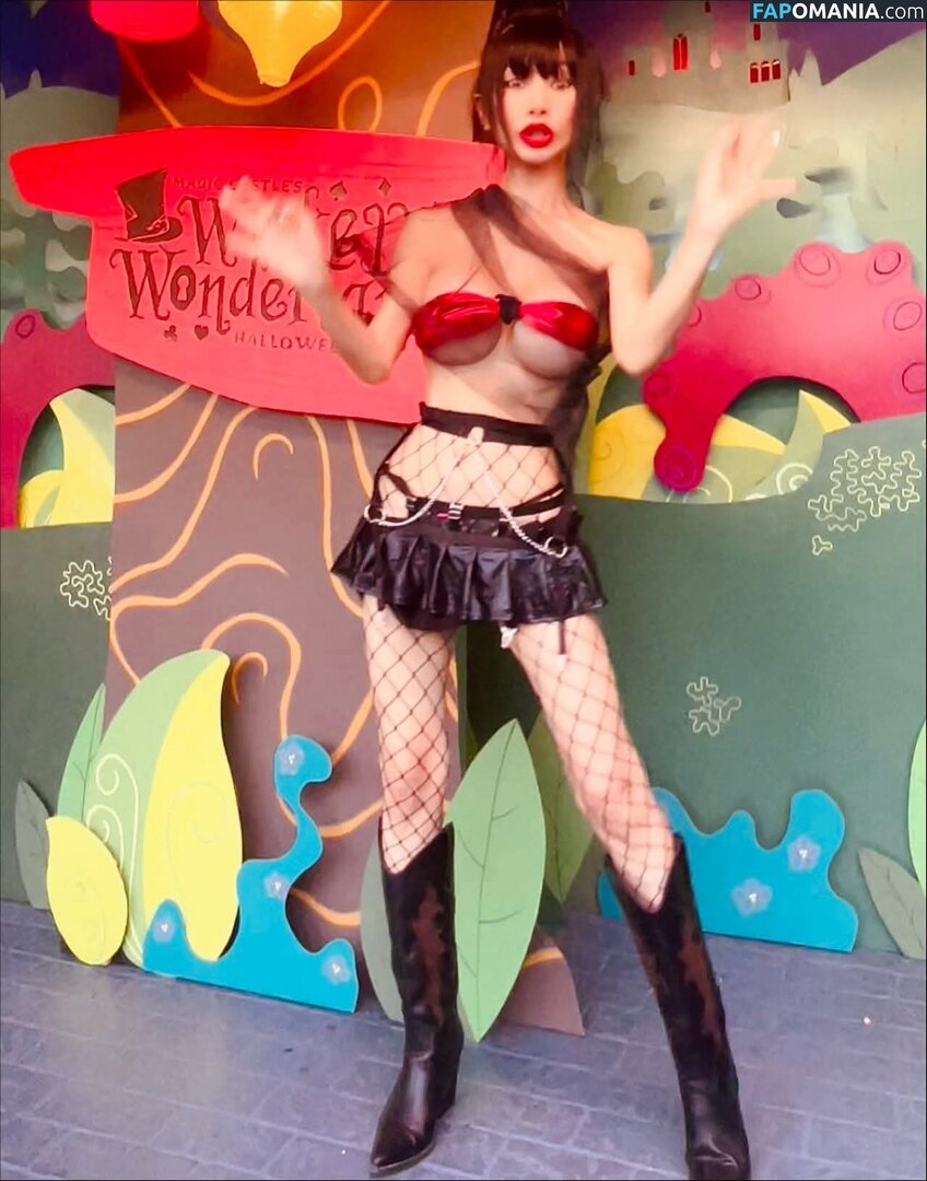 Bai Ling / iambailing Meztelen OnlyFans  Kikerült fotó #649