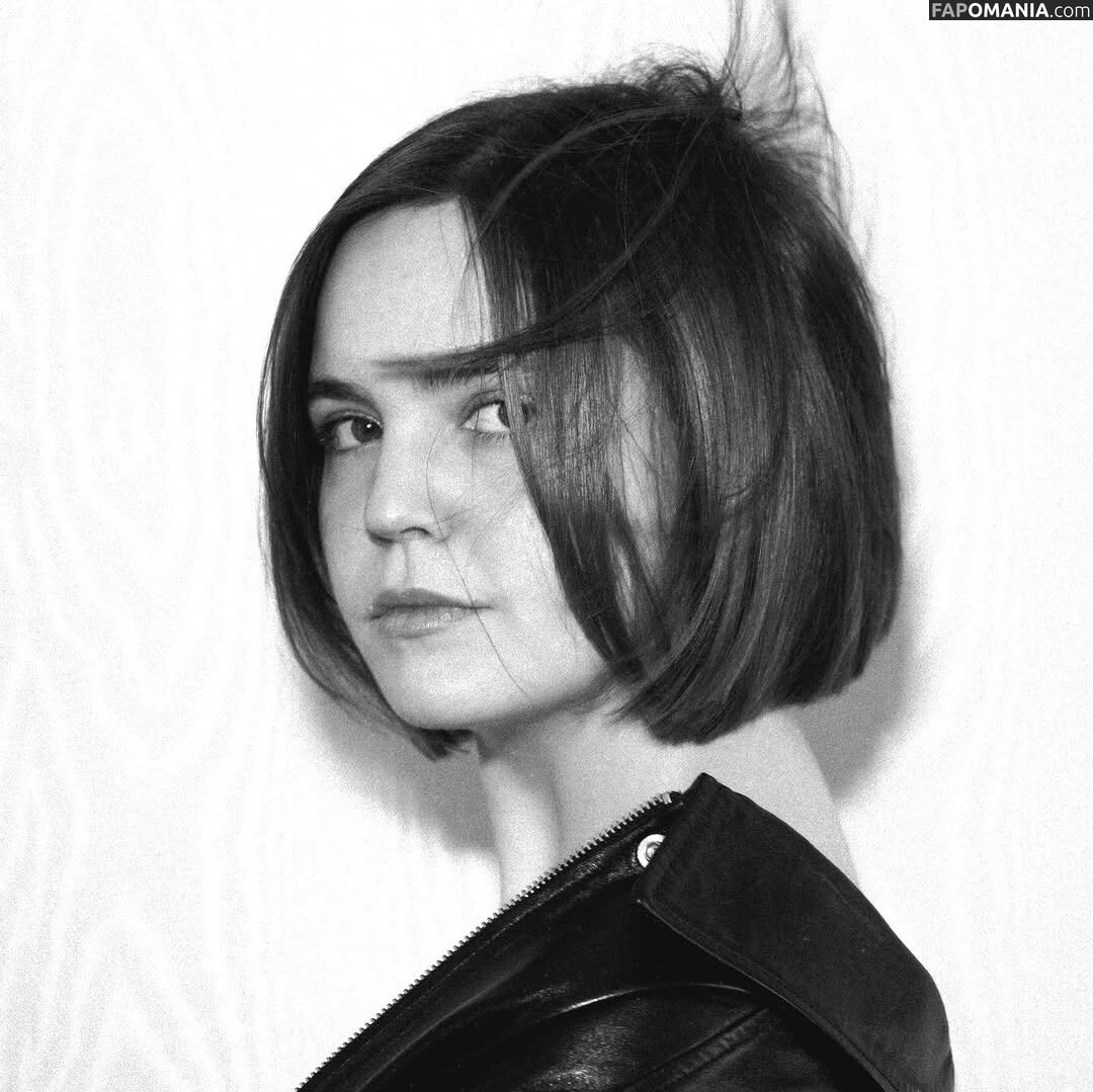 Bailee Madison / baileemadison / bailey_madis0n Meztelen OnlyFans  Kikerült fotó #28