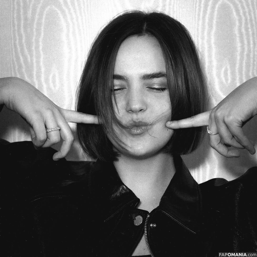 Bailee Madison / baileemadison / bailey_madis0n Meztelen OnlyFans  Kikerült fotó #30