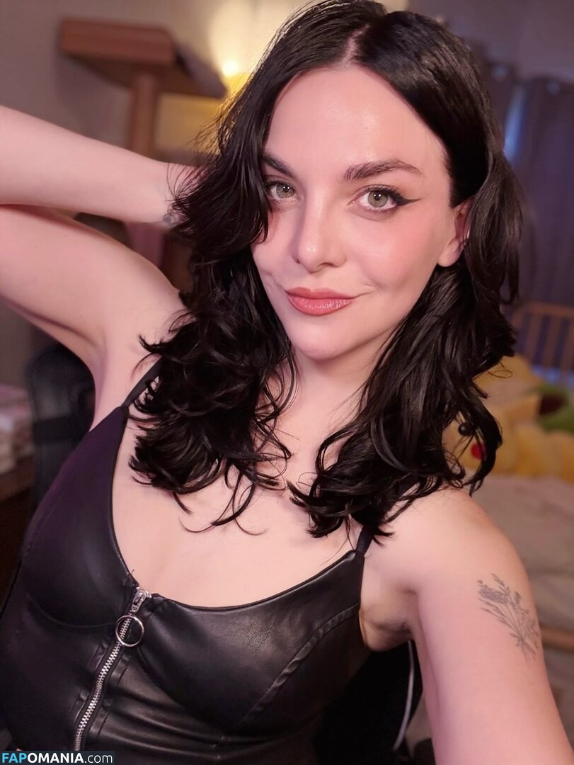 Bailey Meyers / bailienvspredator Meztelen OnlyFans  Kikerült fotó #3