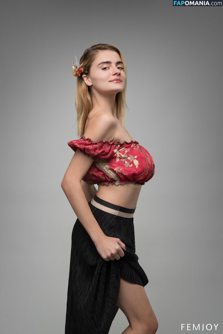 Bambi / Maria Țipordei / MariaTipordei / bamby_m / maria.tipordei Meztelen OnlyFans  Kikerült fotó #148