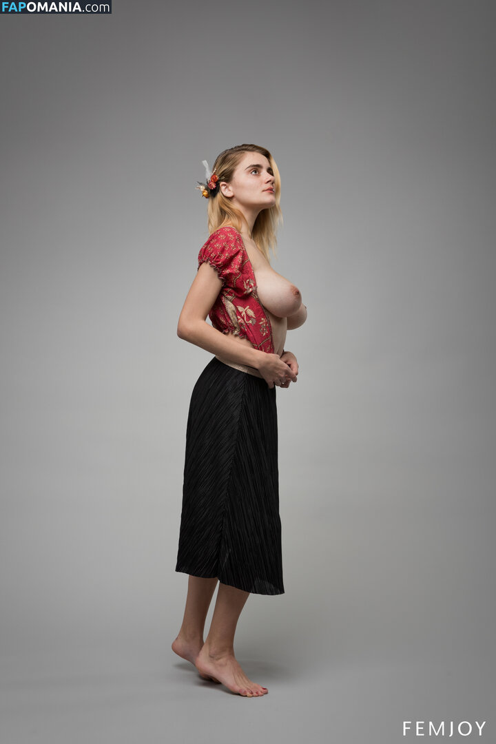 Bambi / Maria Țipordei / MariaTipordei / bamby_m / maria.tipordei Meztelen OnlyFans  Kikerült fotó #157