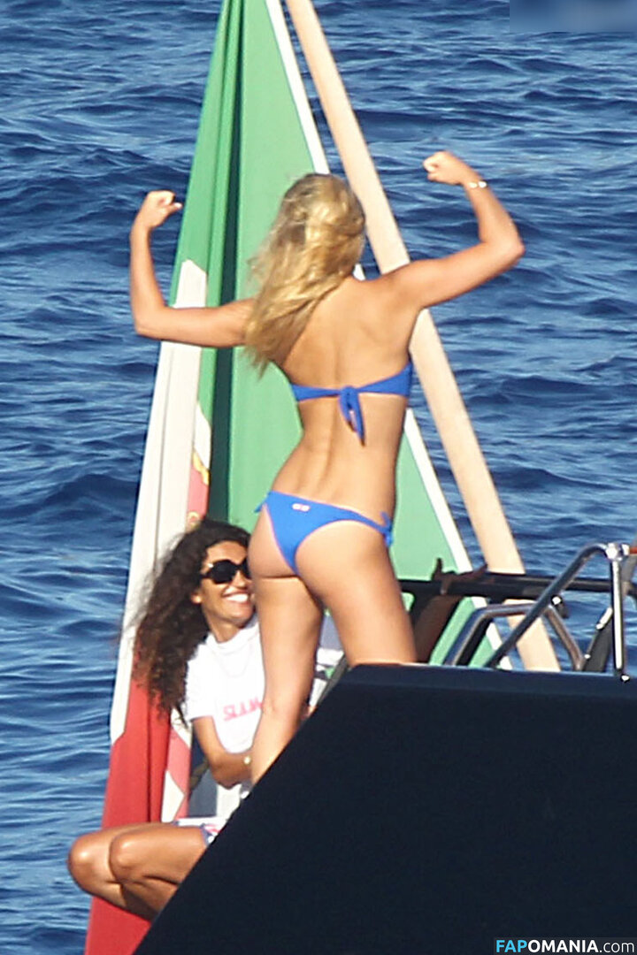 Bar Refaeli / bar.refaeli / barrefaeli / https: Meztelen OnlyFans  Kikerült fotó #107