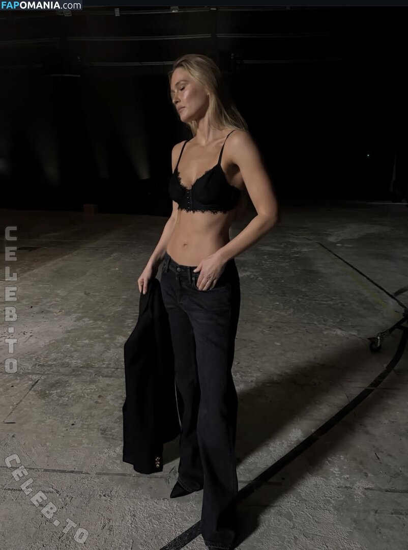 Bar Refaeli / bar.refaeli / barrefaeli / https: Meztelen OnlyFans  Kikerült fotó #238
